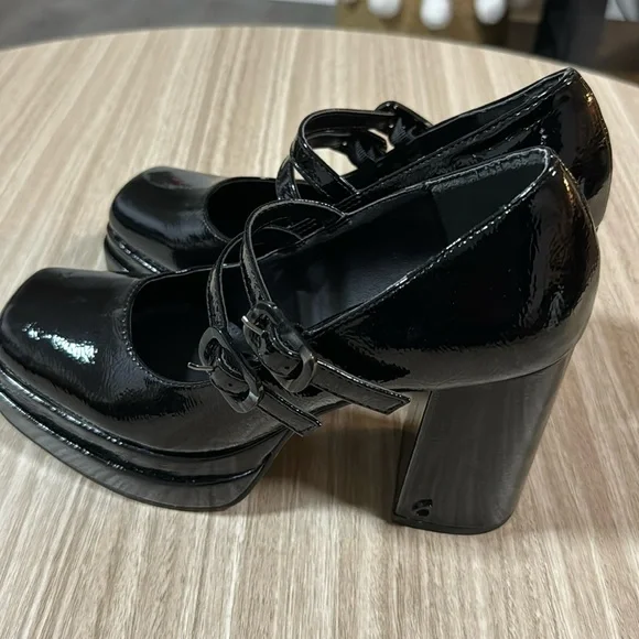 Circus NY Pepper Mary Jane Platform Pump in Black Size 7.5 - Picture 1 of 11